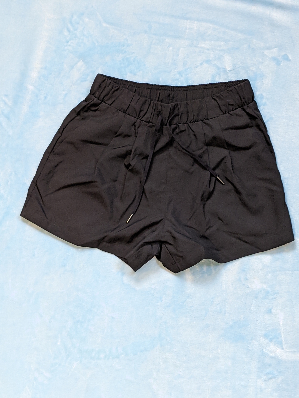 Halara Women's Drawstring Casual Shorts; black